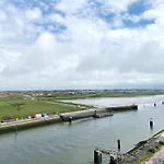 Penthouse In With Sea Views Nieuport