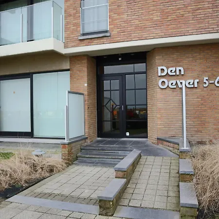 Den Oever V 903 With Beautiful Sea Views *