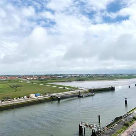 Den Oever V 903 With Beautiful Sea Views Nieuwpoort